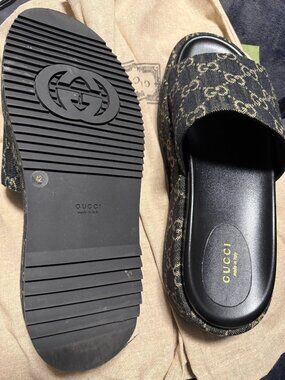SIZE 12 DEMIN GUCCI WEDGE  (FINAL SALE / NO RETURN)